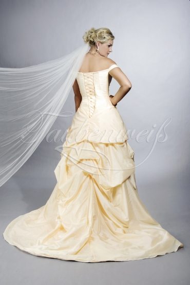 Brautkleid Tw0116b In A Linie Aus Taft Mit Drapierungen